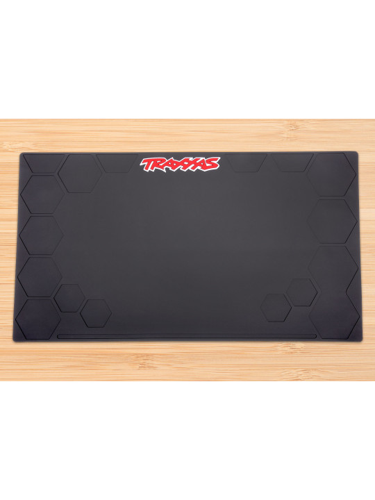 TRAXXAS TAPIS DE STAND 91.4 X 50.8 CM 3426