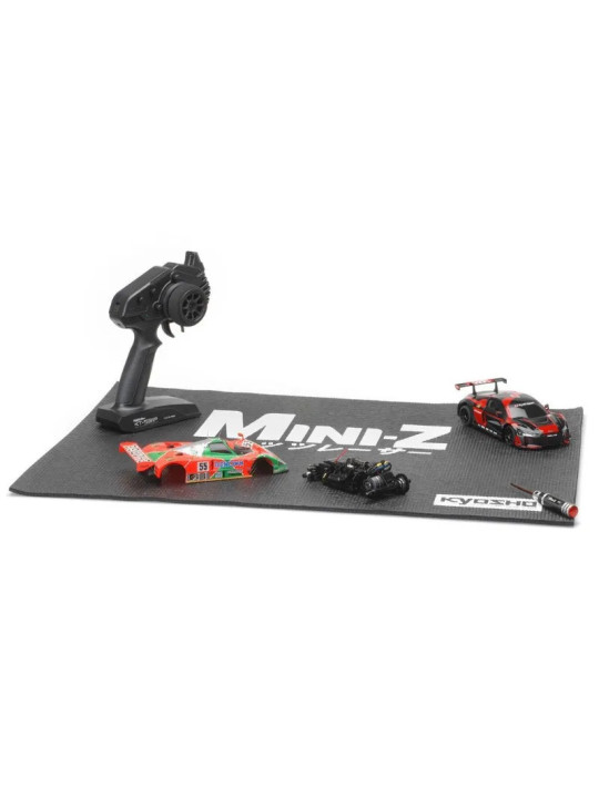 KYOSHO TAPIS DE STAND MINI-Z - NOIR (60X43CM) MZW122BK