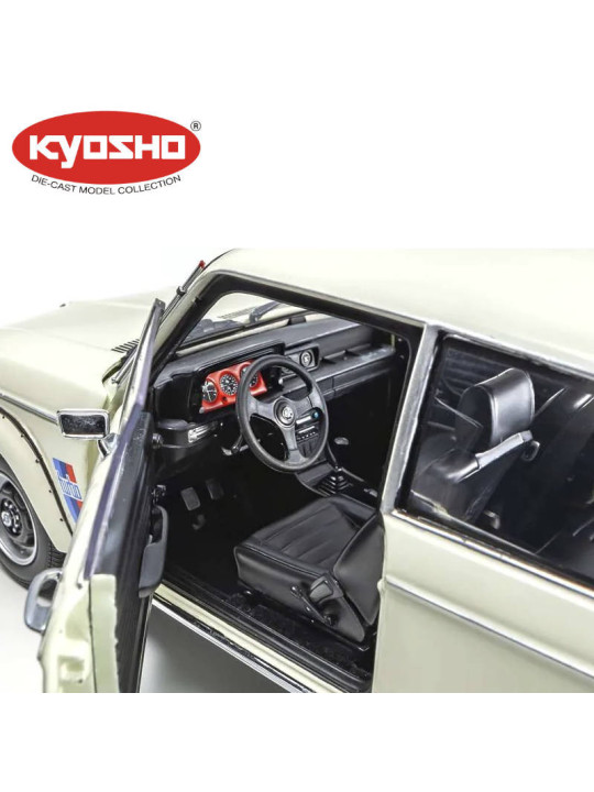 KYOSHO DIE CAST 1:18 BMW 2002 TURBO 1974 WHITE KS08544W