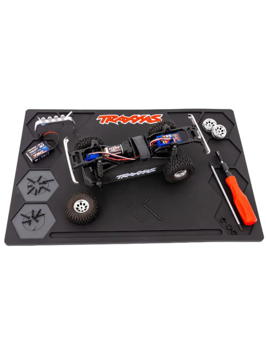 TRAXXAS RUBBER PIT MAT 48X33CM 3424